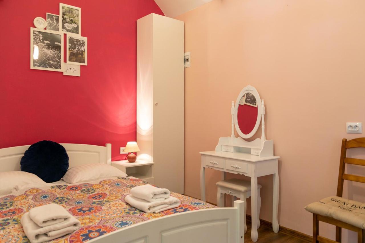Studio Wielopole 10 Cracovia Esterno foto